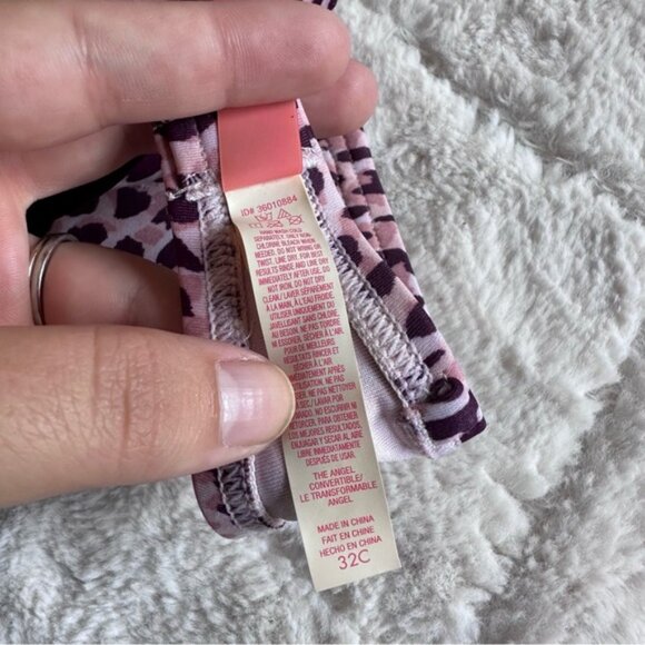 Victoria's Secret | Purple Cheetah "The Angel Convertible" Bikini Top | Size 32C - Picture 11 of 12